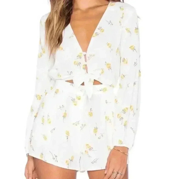 Flynn Skye Summer Light Piper Romper - Picture 6 of 8